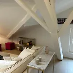 Appartement Historic Charm Penthouse Leuven