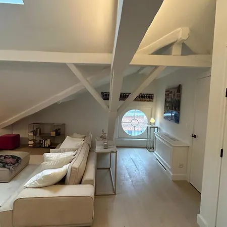 Historic Charm Penthouse *