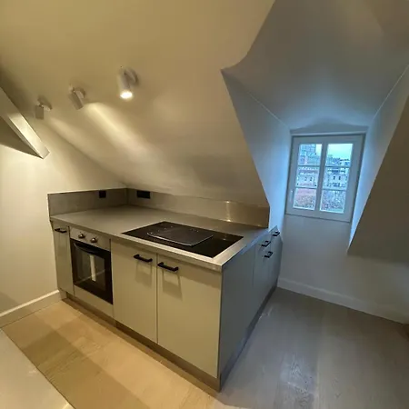 Apartment Historic Charm Penthouse